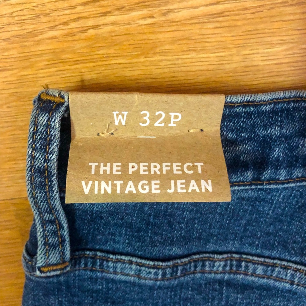 NWT: Madewell perfect vintage jean medium/dark wash size 32 short